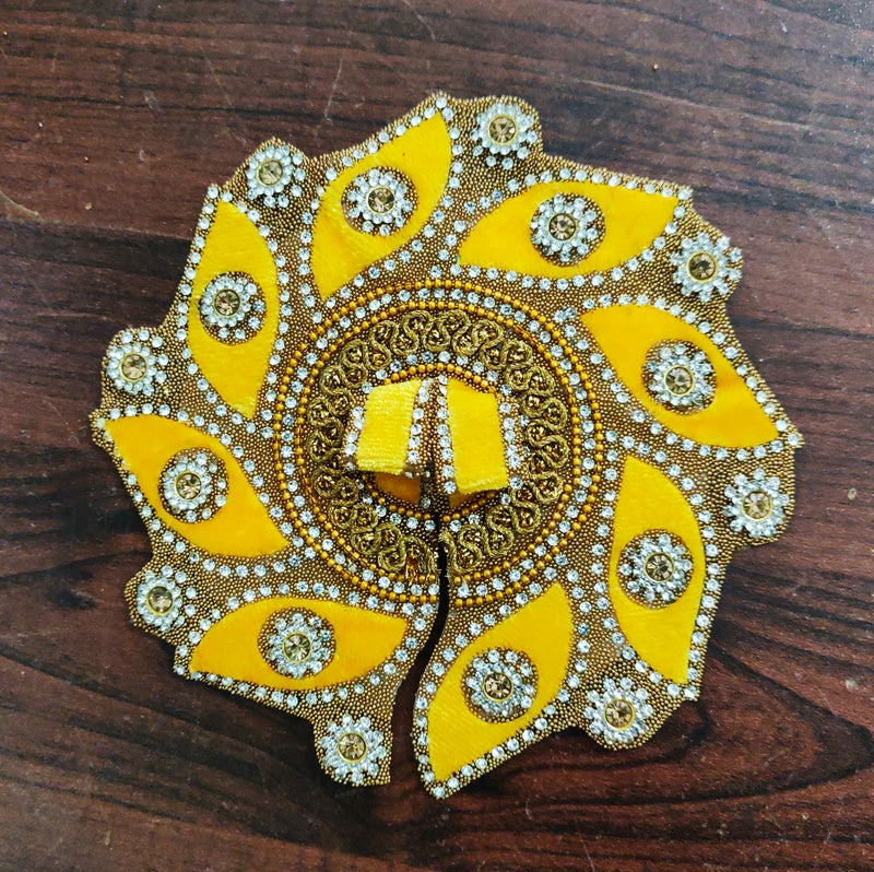 RADHAKRISHNA Creation Laddu Gopal Poshak Fancy Dress, Kanhaji Dress, Thakor ji Dress, New Beautiful Designer Vastra ladoo Gopal Dress, sudarsha //5 inch